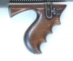 Crop for Vertical fore-grip.jpg