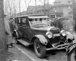 McSwiggin Car-835 S. Elmwood,Oak Park 1926.jpg