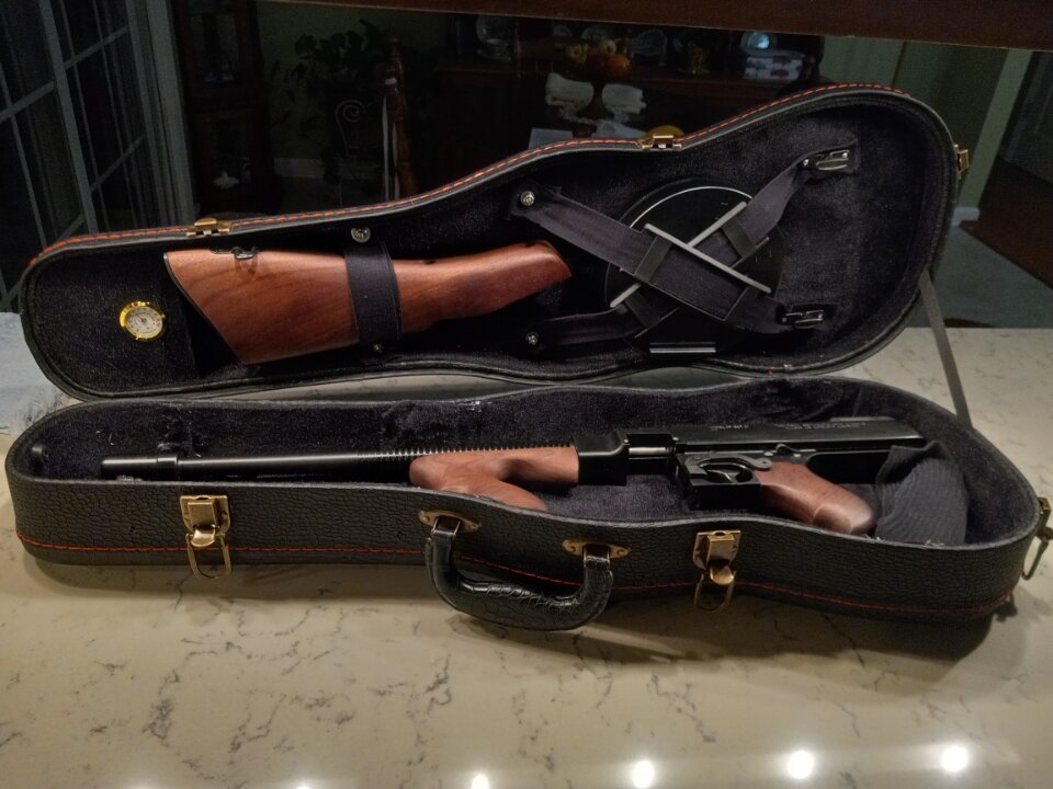 Thompson Violin case #3.jpeg