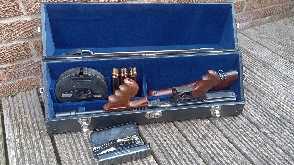 Repro FBI cases for sale with correct dimensions - Thompson Submachine ...