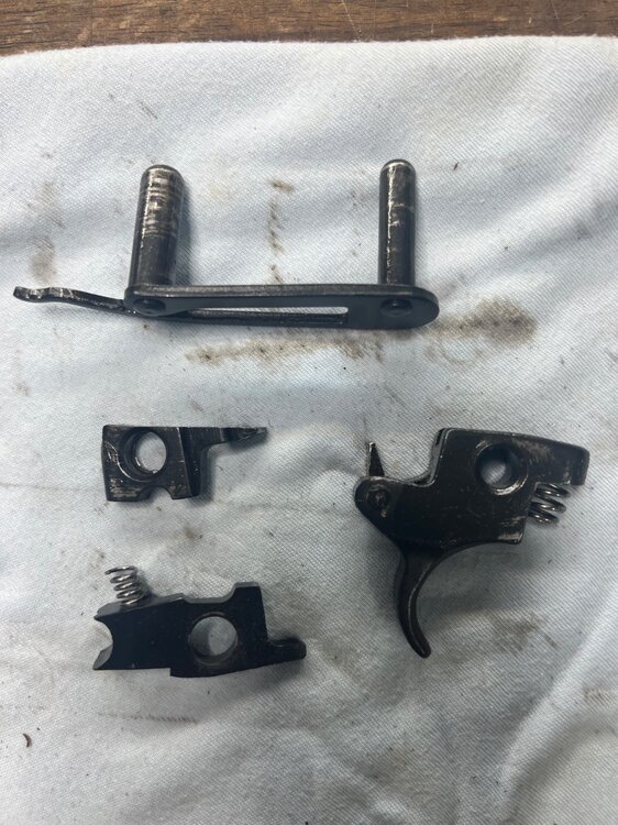 Trigger Parts 2 1927A1.jpg