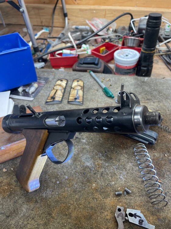 J.P. Poole. Mini Sterling Mk .22 - Sten, Sterling, and Lanchester SMG ...